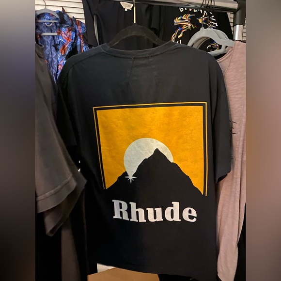 Rhude Marlboro Tshirt - Picture 1 of 3